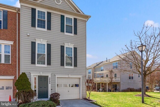 Building Photo - 2406 Epstein Ct