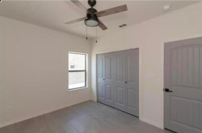 Building Photo - 7608 Rocio Dr