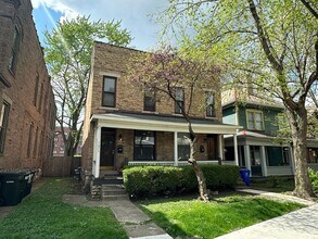 Building Photo - 1073 Mt Pleasant Ave