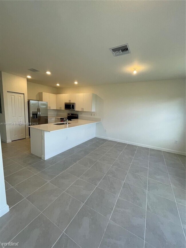 Foto del edificio - 3 br, 2 bath House - 14541 SW 103rd St
