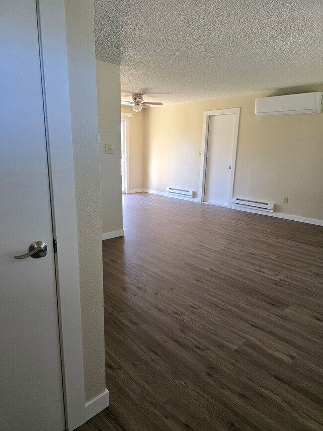 Foto del edificio - Newly renovated 3 bedroom rambler
