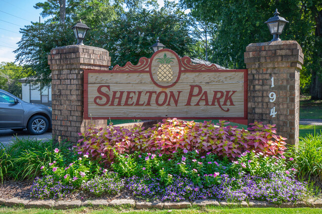 Foto del edificio - Shelton Park Apartments