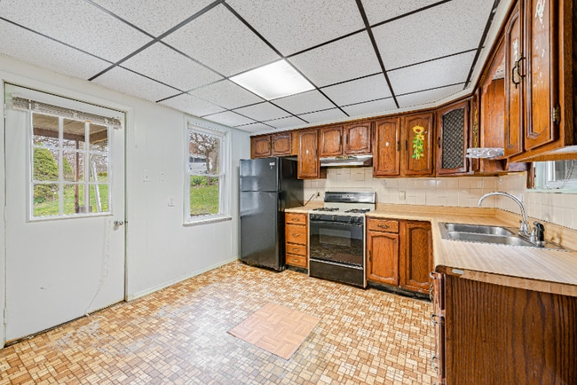 Photo - 225 Thompson Run Rd (Penn Hills, PA) Apartment