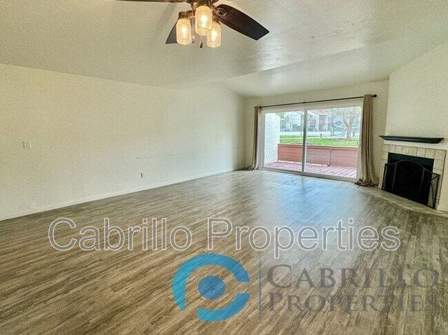 Building Photo - 7715 Saranac Pl