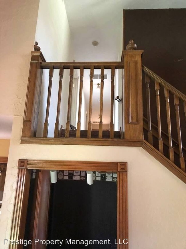 Foto del edificio - 4 br, 3 bath House - 5013 SW Country Club Dr