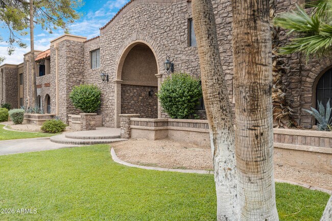 Foto del edificio - 7110 E Continental Dr