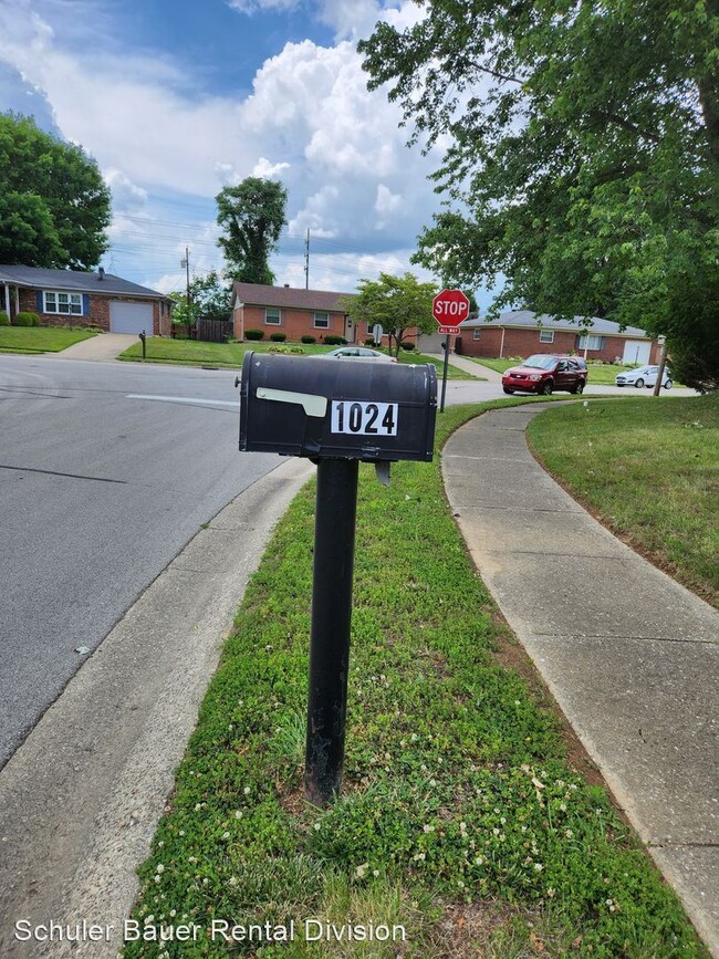 Foto del edificio - 3 br, 2.5 bath House - 1024 Longfield Dr.