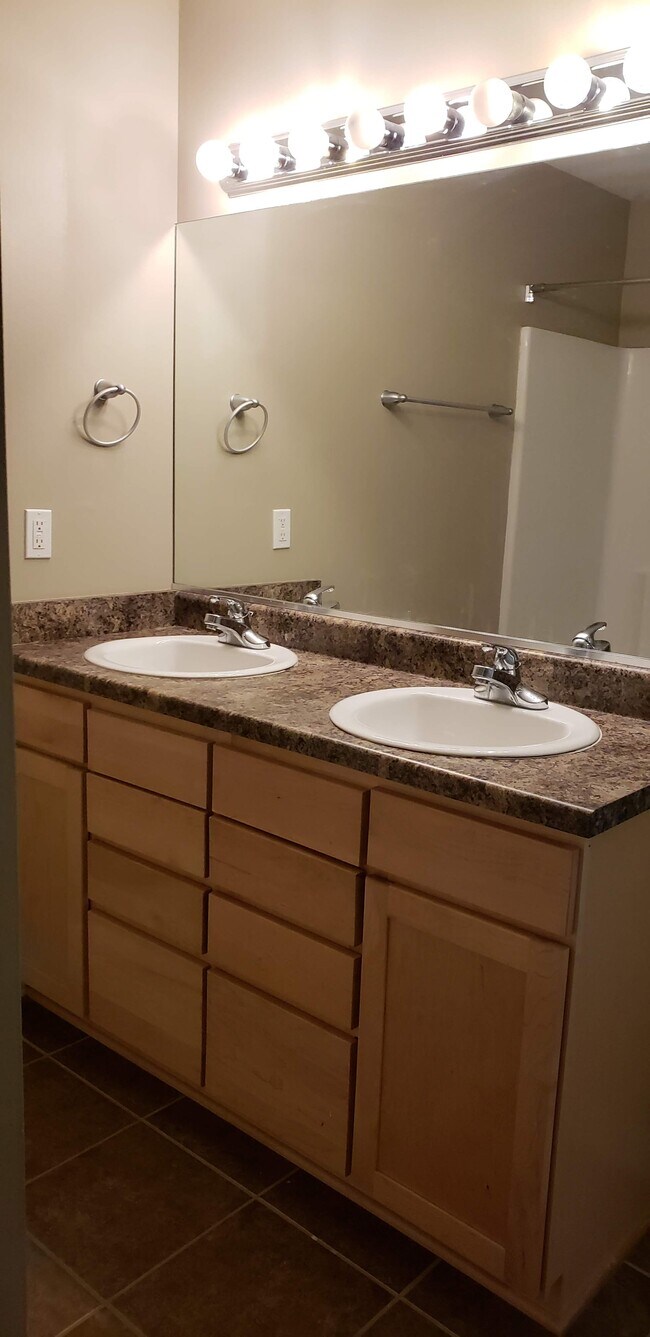 Bathroom - 301 SE 11th St