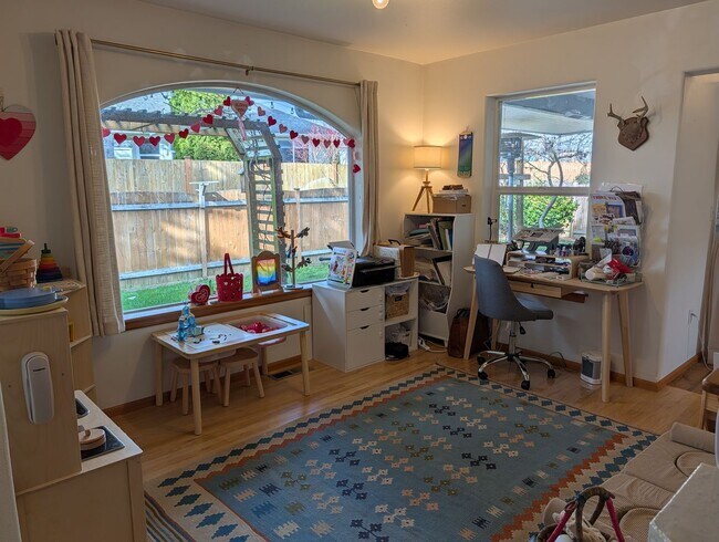 Foto del edificio - 2319 S 18th St