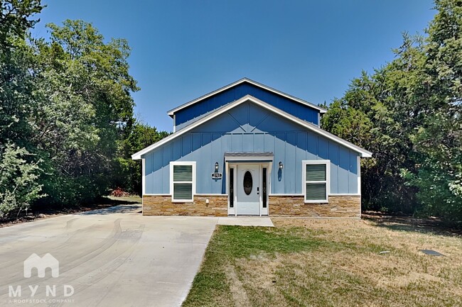 Building Photo - 2703 Stellar Ct