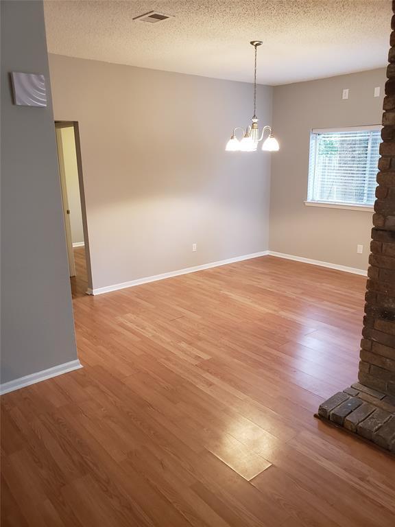 Foto del edificio - 3616 Dorothy Ln