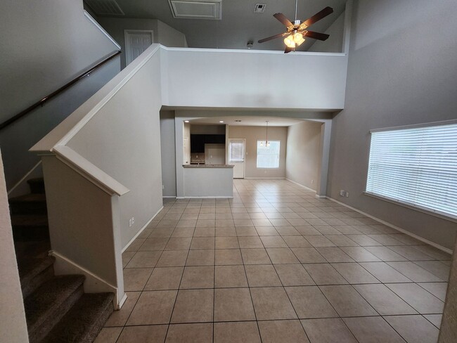 Building Photo - Nice clean house FM 78, 78244
