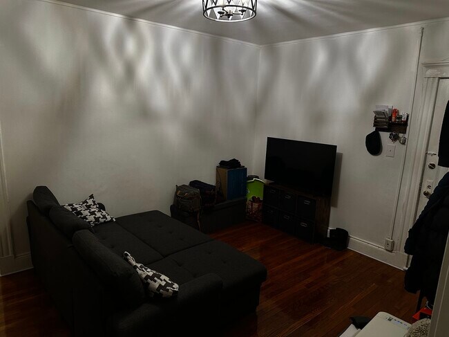 Foto del edificio - 271 Corey Rd