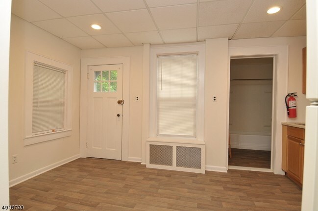 Building Photo - 62 2nd St