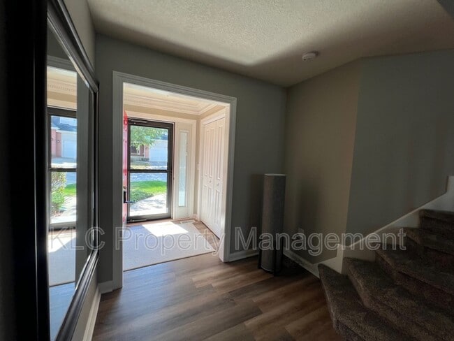 Building Photo - 5978 EP True Pkwy