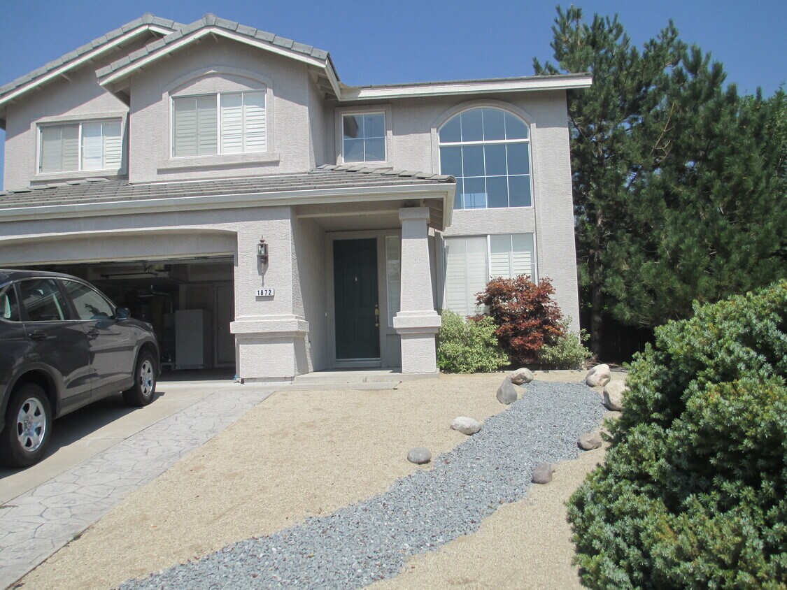 Foto principal - 1872 Cambridge Hills Ct.