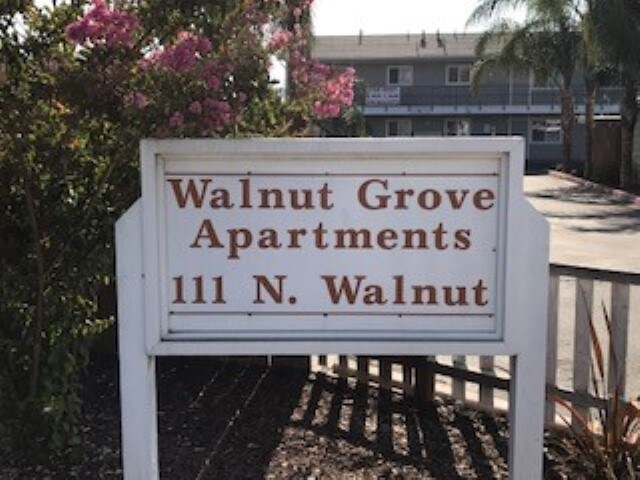 Foto del edificio - 111 N Walnut Ave