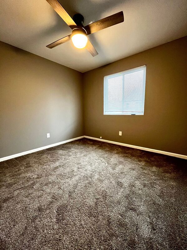 Foto del edificio - 1119 A St