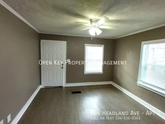 Building Photo - 664 Headland Ave
