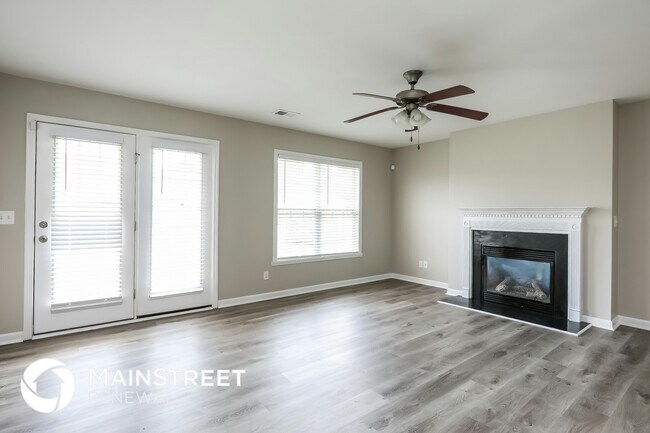 Foto del edificio - 1506 Hamilton Hills Dr