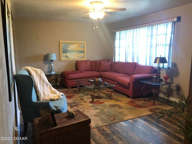 Foto del edificio - 38 Oakview Cir
