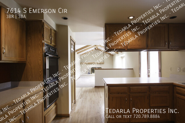 Building Photo - 7614 S Emerson Cir