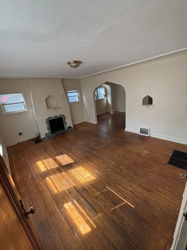 Foto del edificio - 2634 Calverton Rd