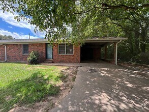 Building Photo - 4758 Rockmart Rd SE