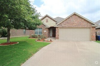 Building Photo - 123 Timberline Dr