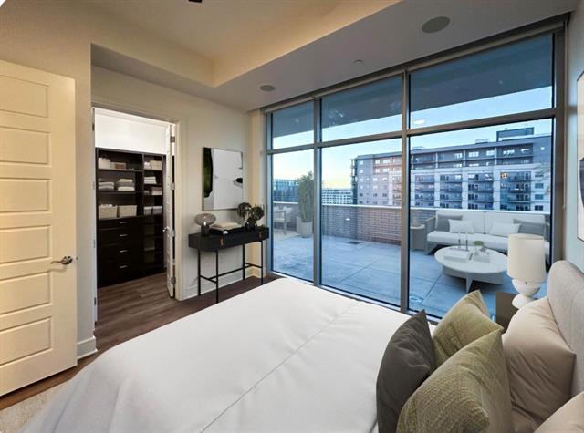 Foto del edificio - 1700 Cedar Springs Rd