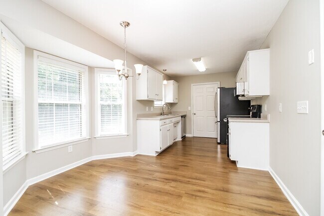 Foto del edificio - 610 Angel Way Ct