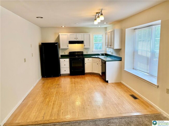 Foto del edificio - 2346 Red Maple Dr