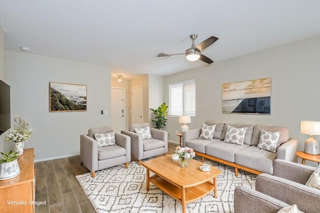Building Photo - 5075 E Fishhook Ct