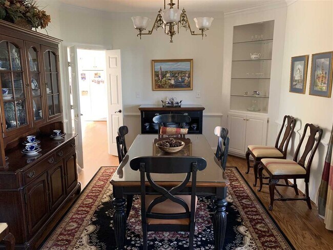 Foto del edificio - 3345 Kirkwood Ct