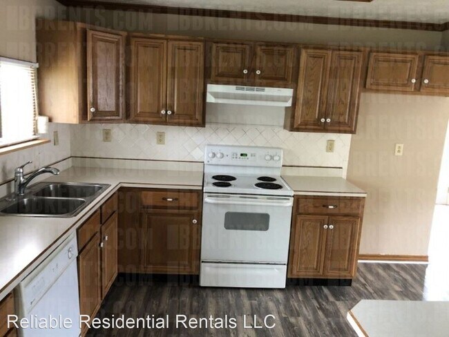 Foto del edificio - 3 br, 2 bath House - 2034 Fenton Street,