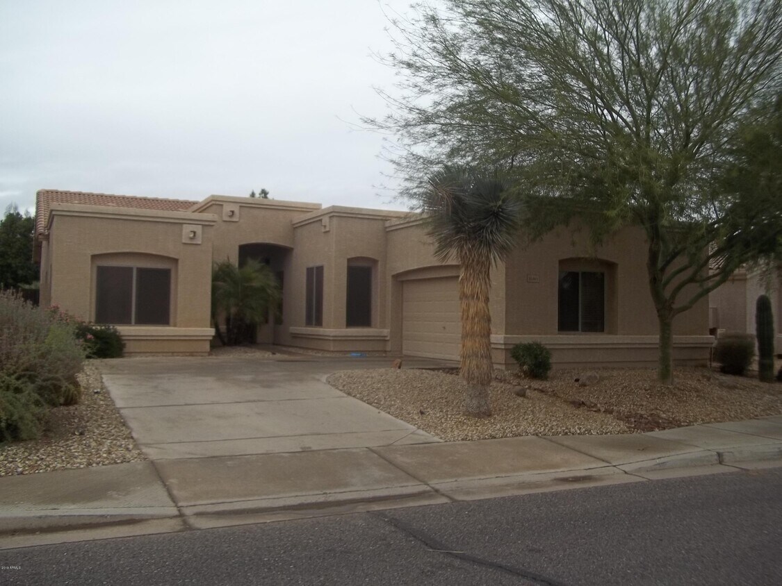Foto principal - 1680 W Saragosa St