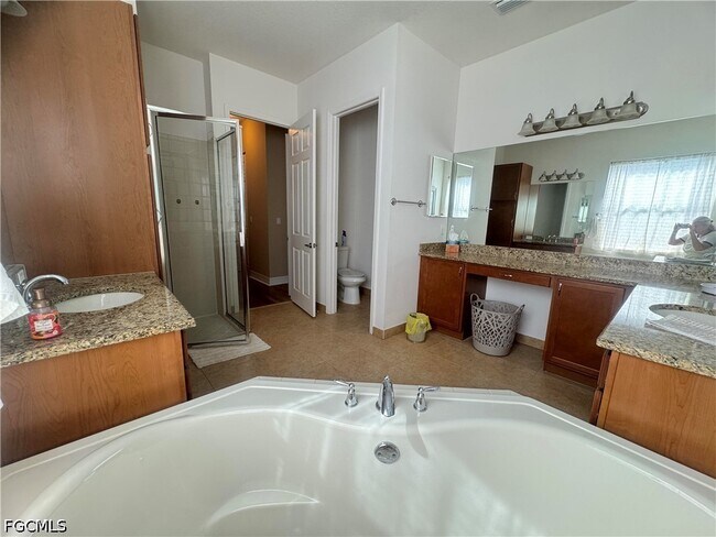 Foto del edificio - 10253 Gulfstone Ct