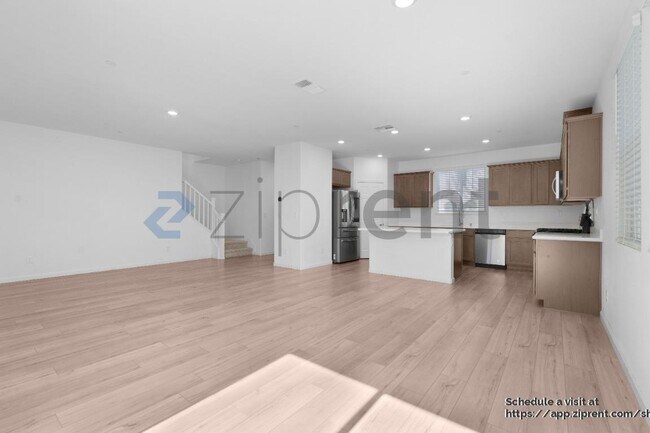 Foto del edificio - 8222 Ocho Wy