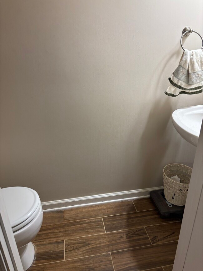 Foto del edificio - 8330 Shakerag Trace