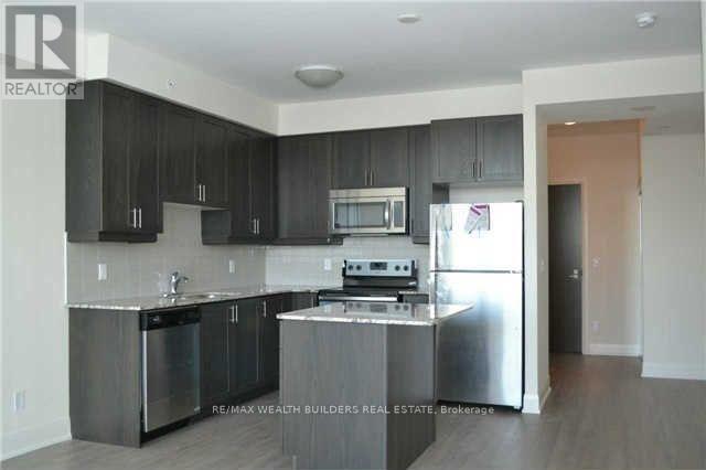 Photo du bâtiment - 2900 Hwy 7