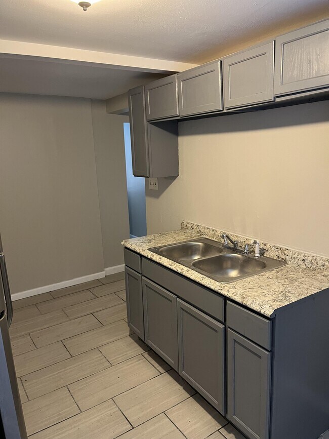 Foto del edificio - 4909 N 47th St