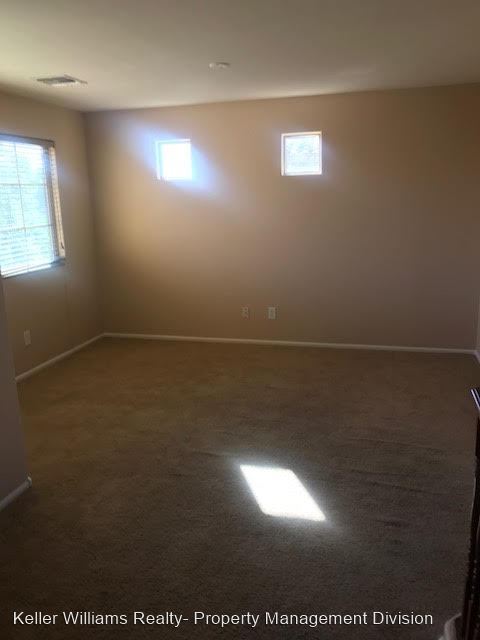 Building Photo - 4 br, 2.5 bath House - 3958 W Geronimo St ...