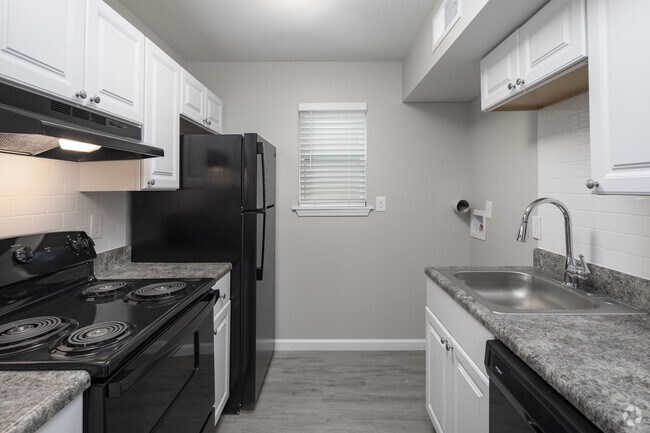 Interior Photo - Pine Ridge Apartments