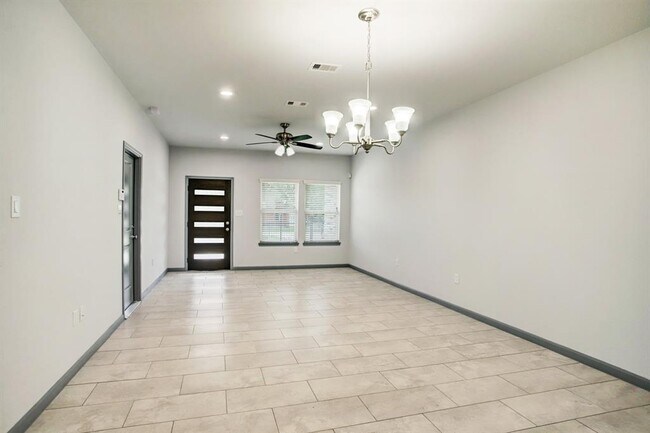Foto del edificio - 3621 Fuqua St