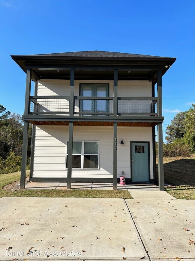 Building Photo - 3 br, 3 bath House - 114 Garden Lane