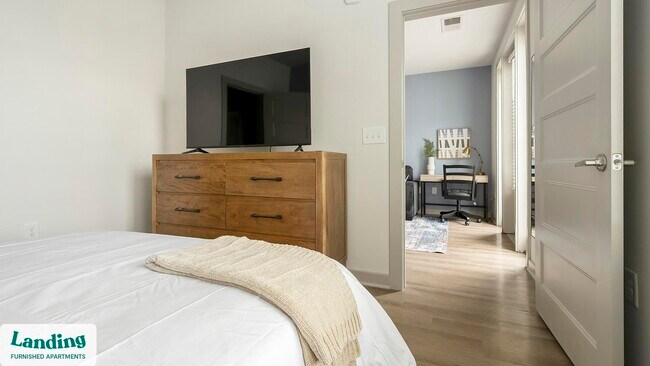 Foto del edificio - 340 W 25th St