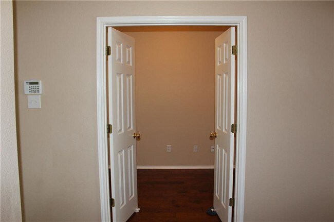 Building Photo - 30 Verde Ranch Loop