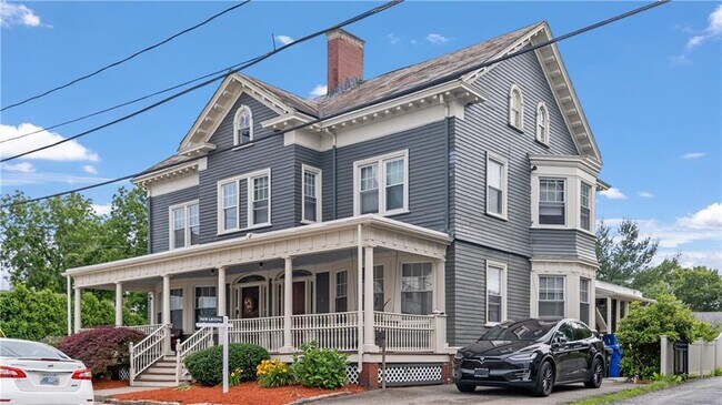 Building Photo - 43 Lyon St