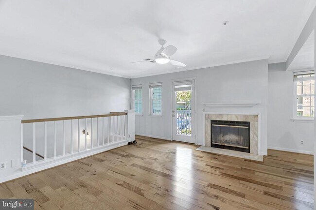Foto del edificio - 5716 Chapman Mill Dr