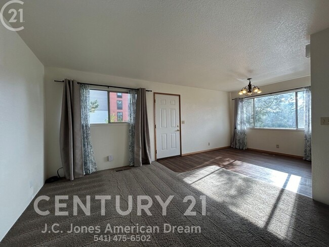 Foto del edificio - BLLC2503.3